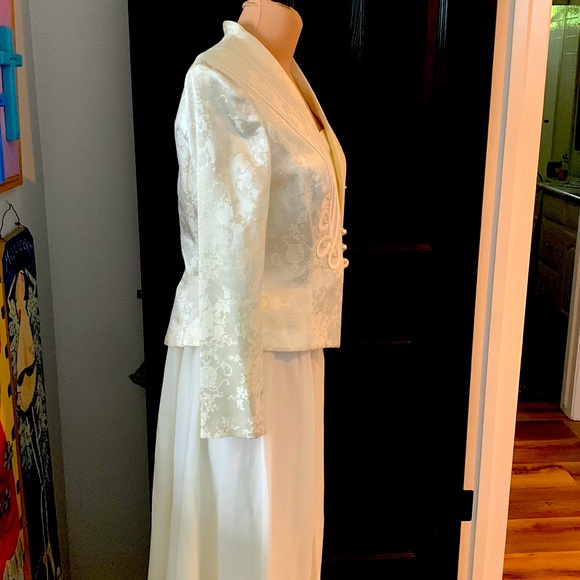 VINTAGE 80’S WEDDING SKIRT AND JACKET. NEVER WORN NEW WITH TAGS. SIZE 10 PETITE. - Picture 7 of 8